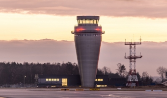 Najwyższa wieża kontroli lotów w Pyrzowicach gotowa
