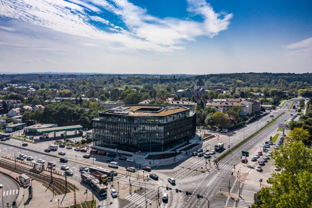 Administratívna budova .BIG v Krakove získava titul „Stavebný projekt roka 2019" (ocenenie prvého stupňa)